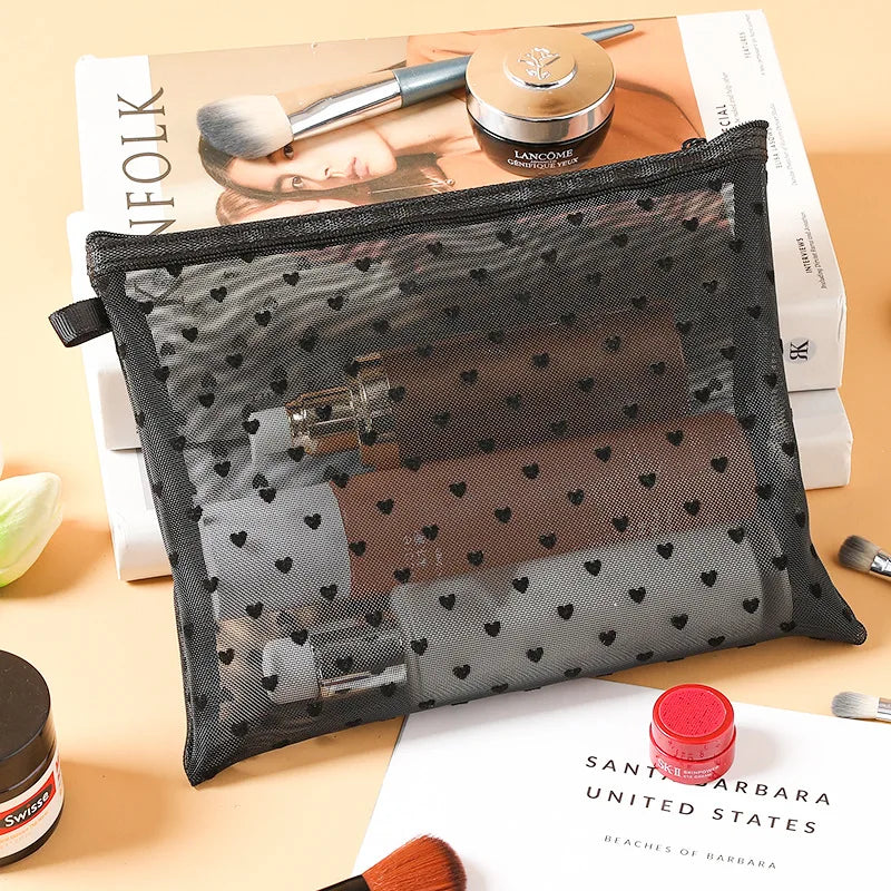 1Pcs Hot Mini Transparent Heart Makeup Bag Women Portable Lipsticks Cosmetic Storage Pouch Ins Clear Ctue Small Make Up Bag